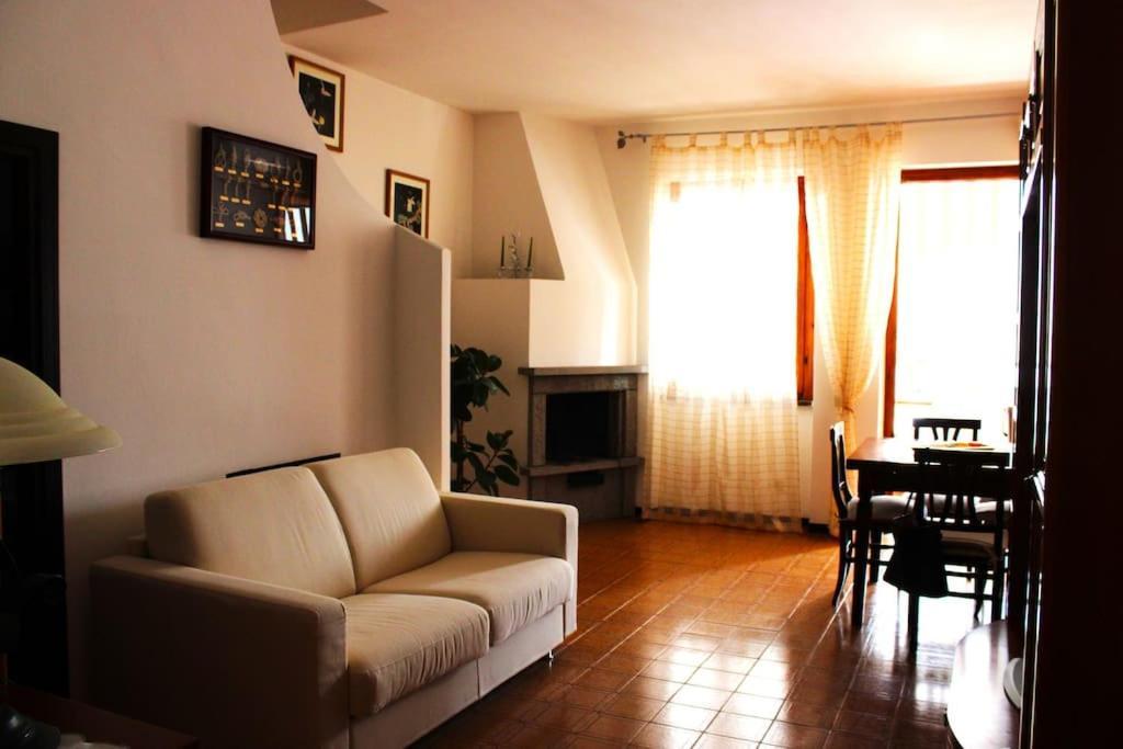 Roma A Un Passo E Il Mare In Casa Apartment Marina di Cerveteri ภายนอก รูปภาพ
