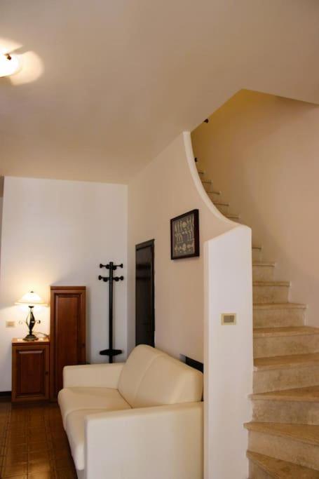 Roma A Un Passo E Il Mare In Casa Apartment Marina di Cerveteri ภายนอก รูปภาพ